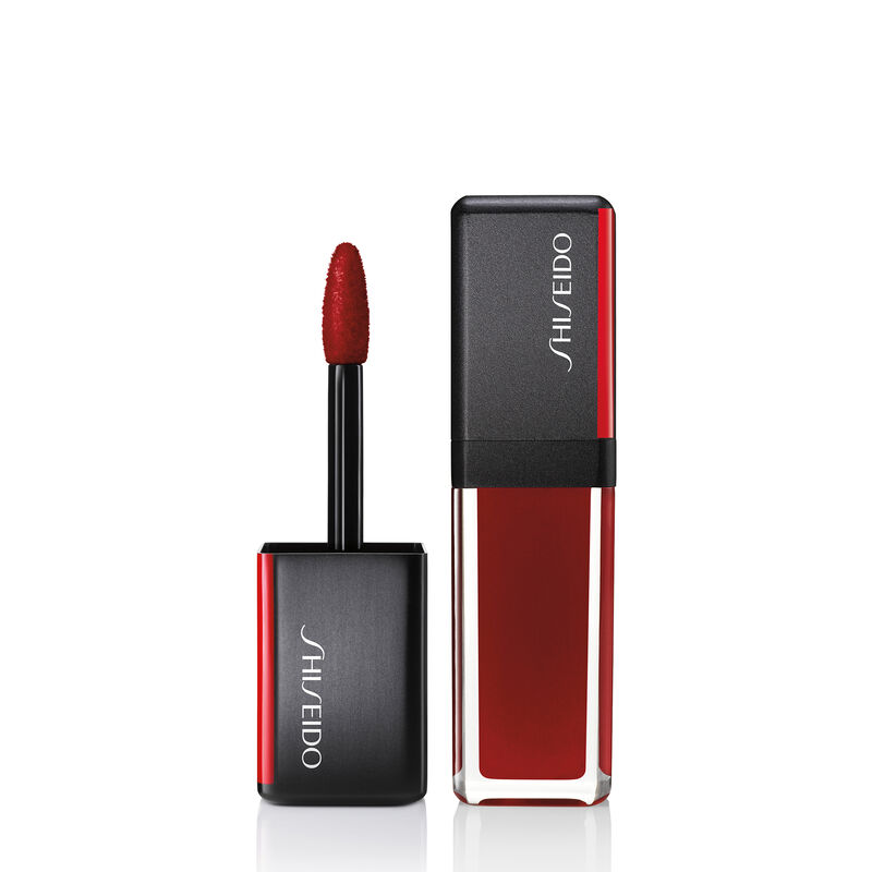 SHISEIDO - LACQUERINK LIPSHINE - Uzun Süre Dayanıklı Parlak Likit Ruj