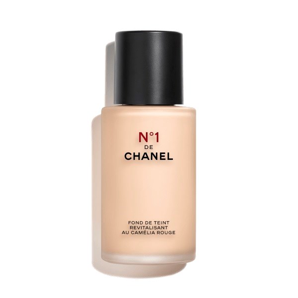 N°1 DE CHANEL REVITALIZING FOUNDATION 1