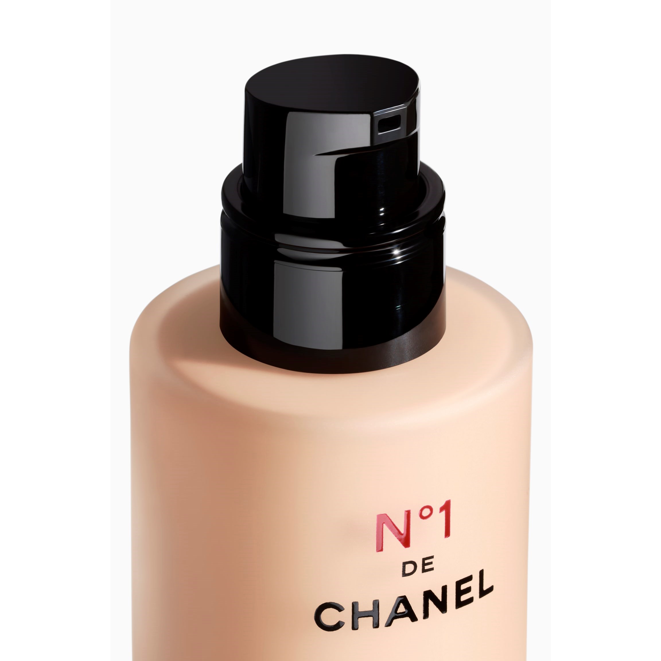 N°1 DE CHANEL REVITALIZING FOUNDATION 3