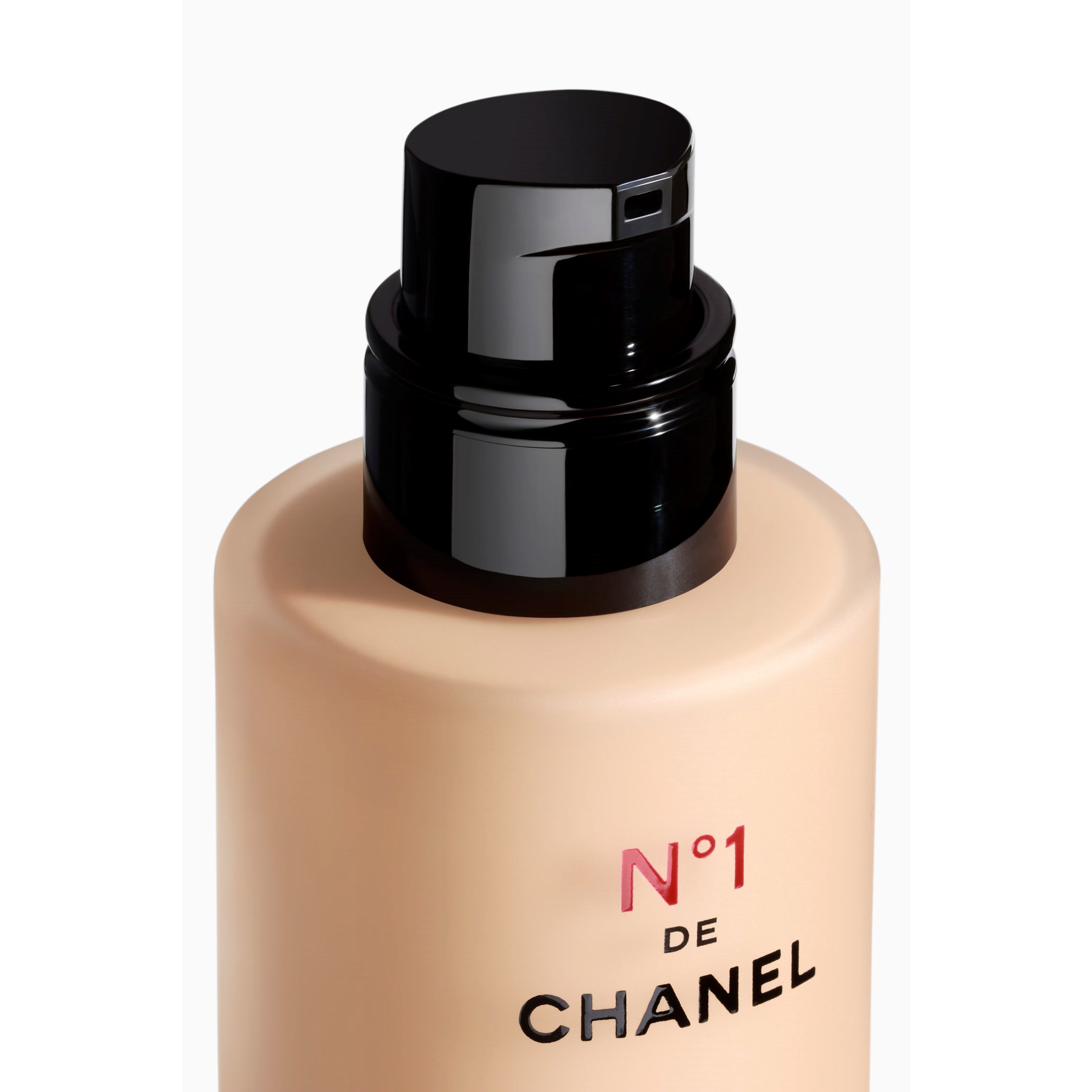 N°1 DE CHANEL REVITALIZING FOUNDATION 3