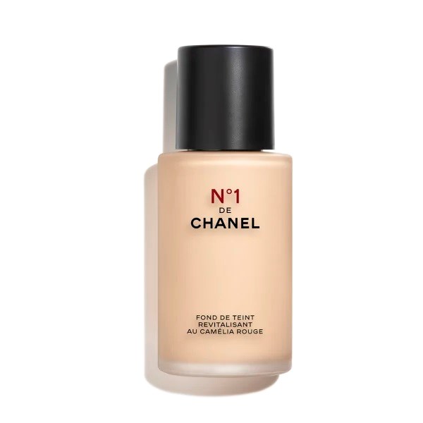 N°1 DE CHANEL REVITALIZING FOUNDATION 1