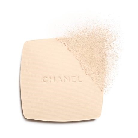 POUDRE UNIVERSELLE COMPACTE 3
