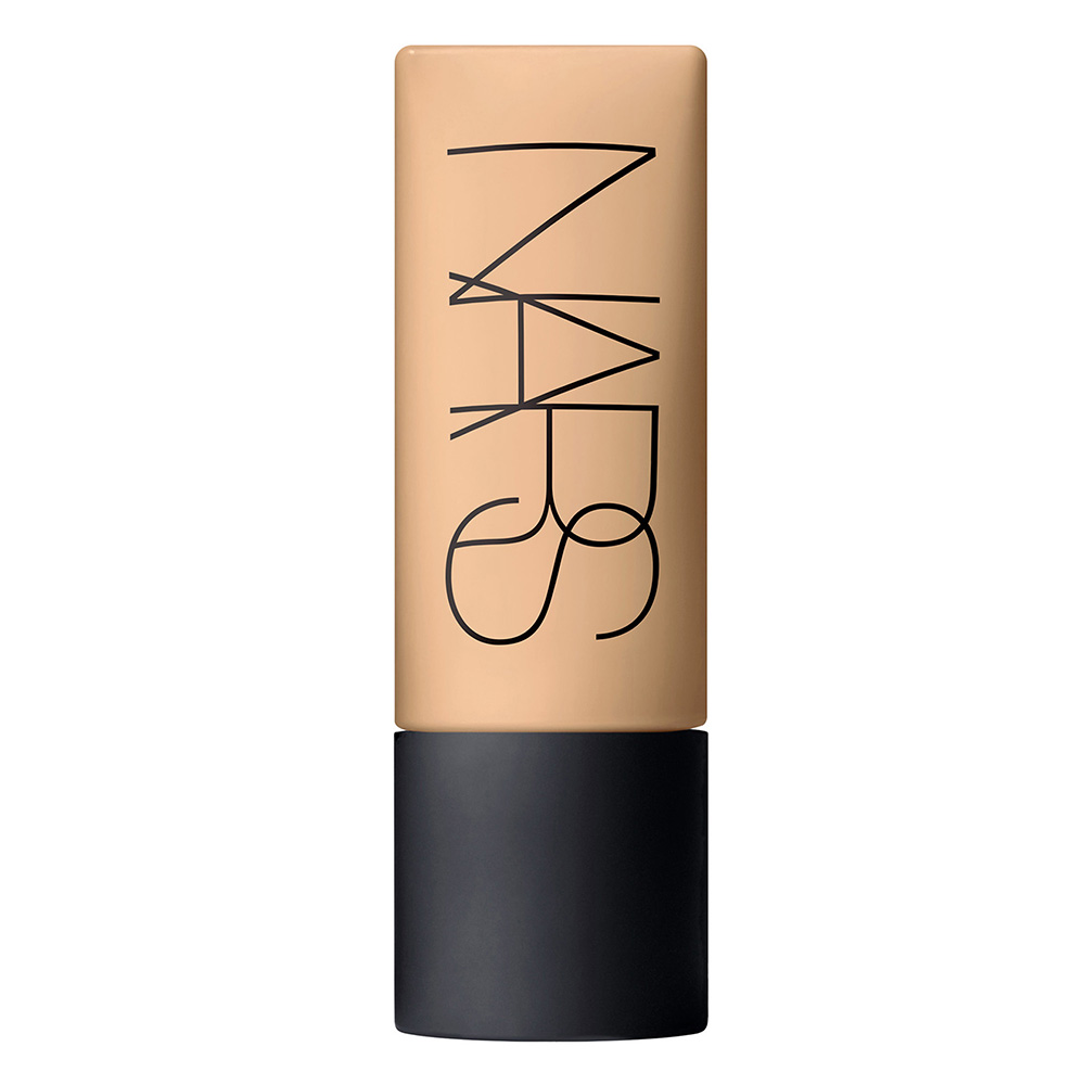 NARS - SOFT MATTE COMPLETE FOUNDATION - Yüksek Kapatıcılık Sağlayan, Pürüzsüz Ten Görünümü Veren Mat Bitişli Silgi Fondöten