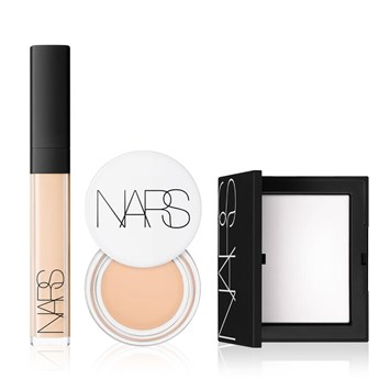 NARS - LUMINOSITY ON LOCK BUNDLE - Cildin Işıltısını Ortaya Çıkaran Pudra & İkili Kapatıcı Seti