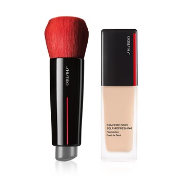 SHISEIDO - LIQUID FOUNDATION & BRUSH BUNDLE - Taze ve Doğal Bitişli Likit Fondöten & Çift Taraflı Yüz Fırçası Seti