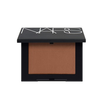 NARS - LIGHT REFLECTING PRESSED SETTING POWDER - Aydınlatıcı Etkili Transparan Sıkıştırılmış Pudra