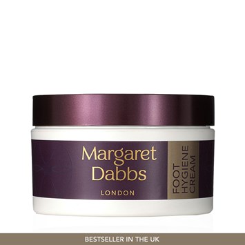MARGARET DABBS LONDON - FOOT HYGIENE CREAM - Ayakların Yenilenmesini ve Daha Bakımlı Olmasını Sağlayan Gece Bakım Kremi