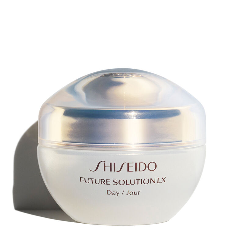 SHISEIDO - FUTURE SOLUTION LX TOTAL PROTECTIVE CREAM SPF20 - Future Solution Lx Yaşlanmanın Tüm Etkilerine Karşı Çok Fonksiyonlu Lüks Gündüz Kremi SPF20