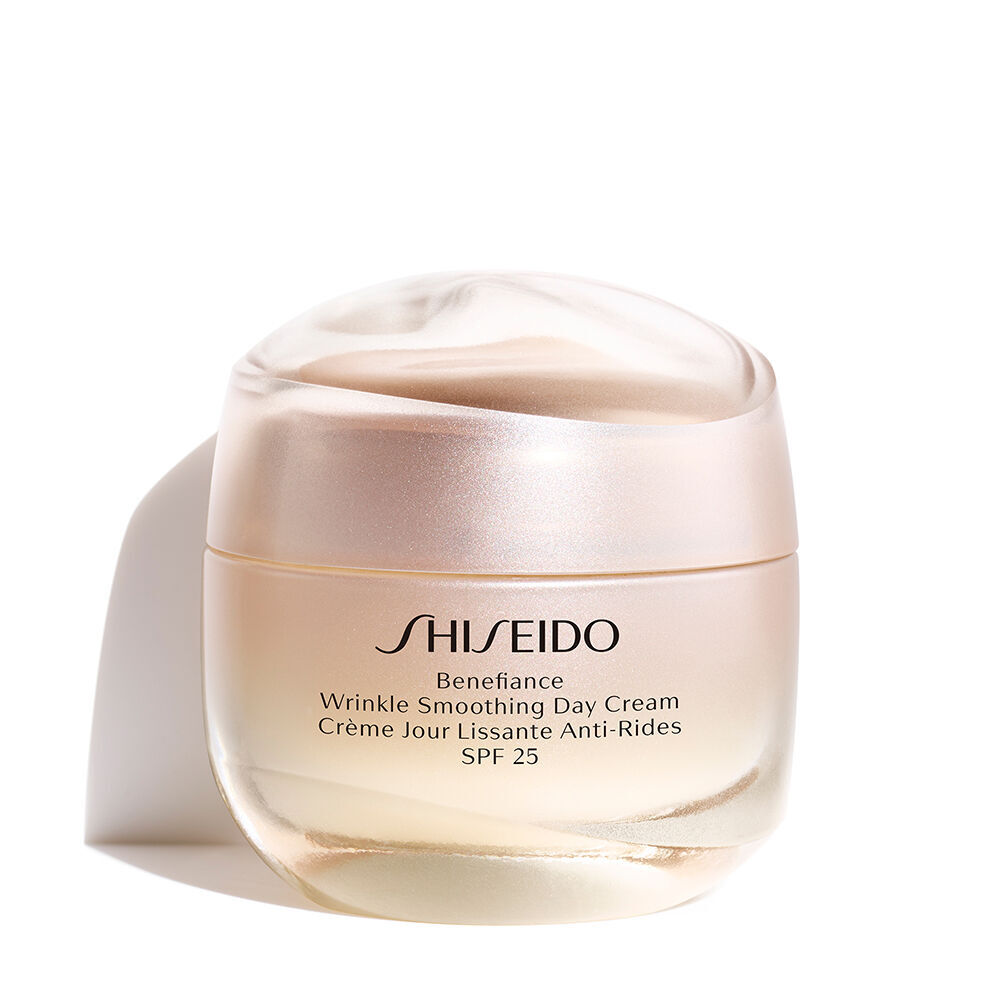 SHISEIDO - BENEFIANCE WRINKLE SMOOTHING DAY CREAM SPF25 - Kırışıklık Önleyici Yoğun Gündüz Kremi SPF25
